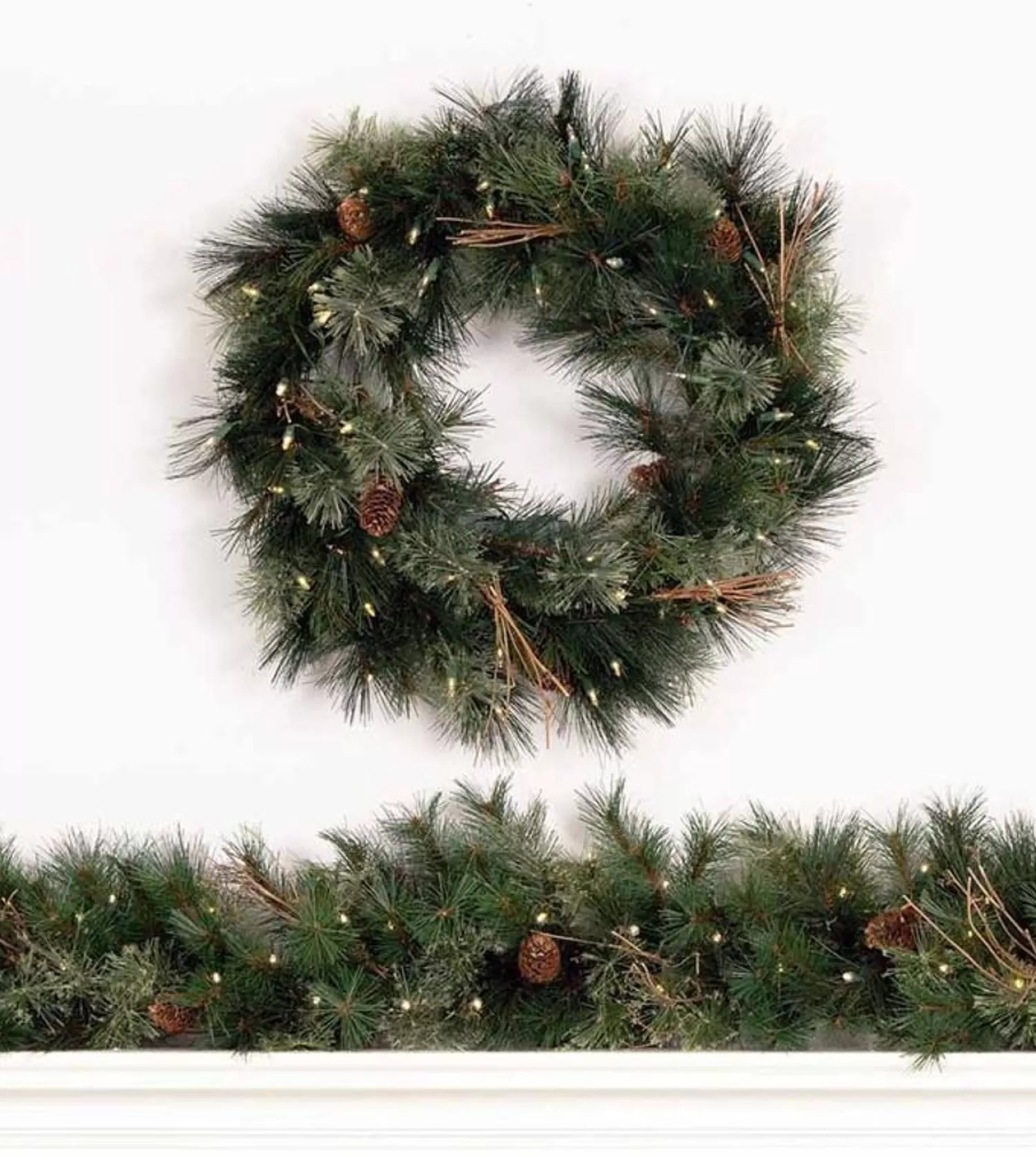 Flash Sale Treetime 24" Foxtail Mixed Pine Wreath - Battery-Operated Clear LED