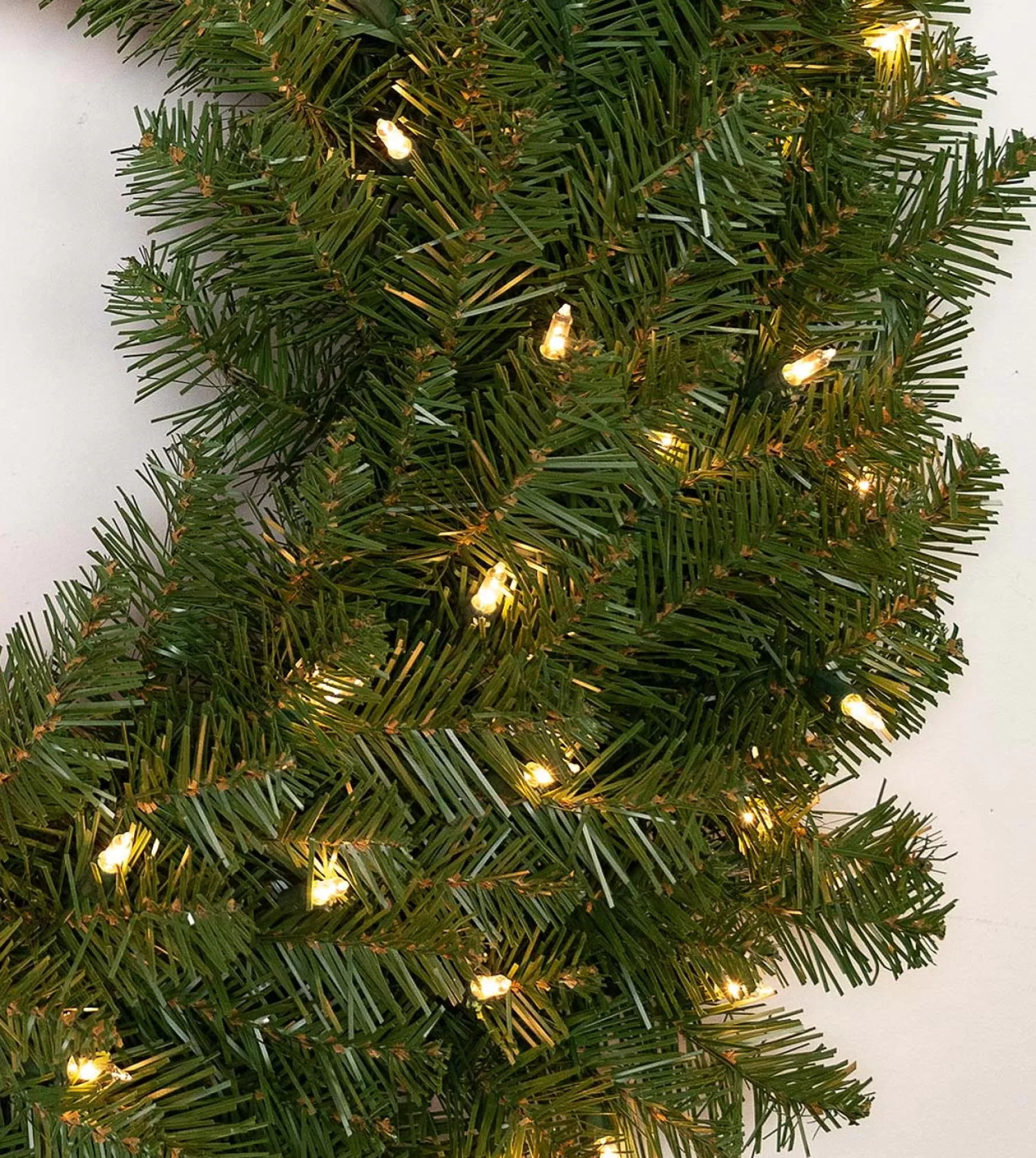 Cheap Treetime 6' X 14" Ashton Spruce Garland - Battery Operated Clear LED