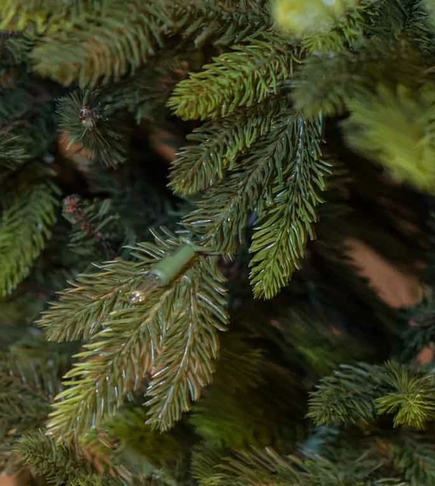 Hot Treetime 9' Flagstaff Fir Tree - ColorChange LED