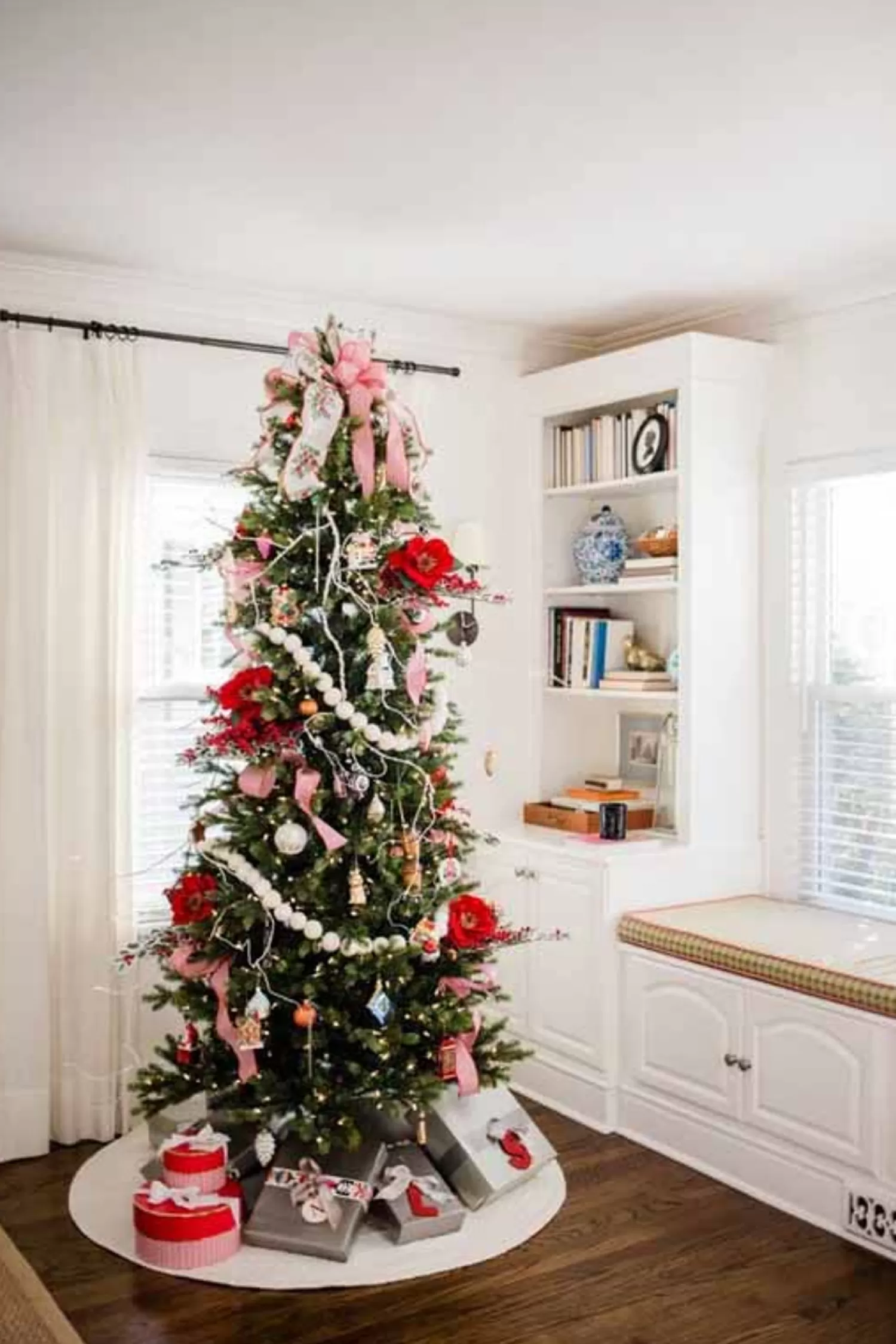 Best Sale Treetime 9' Slim Wexford Spruce - ColorChange LED