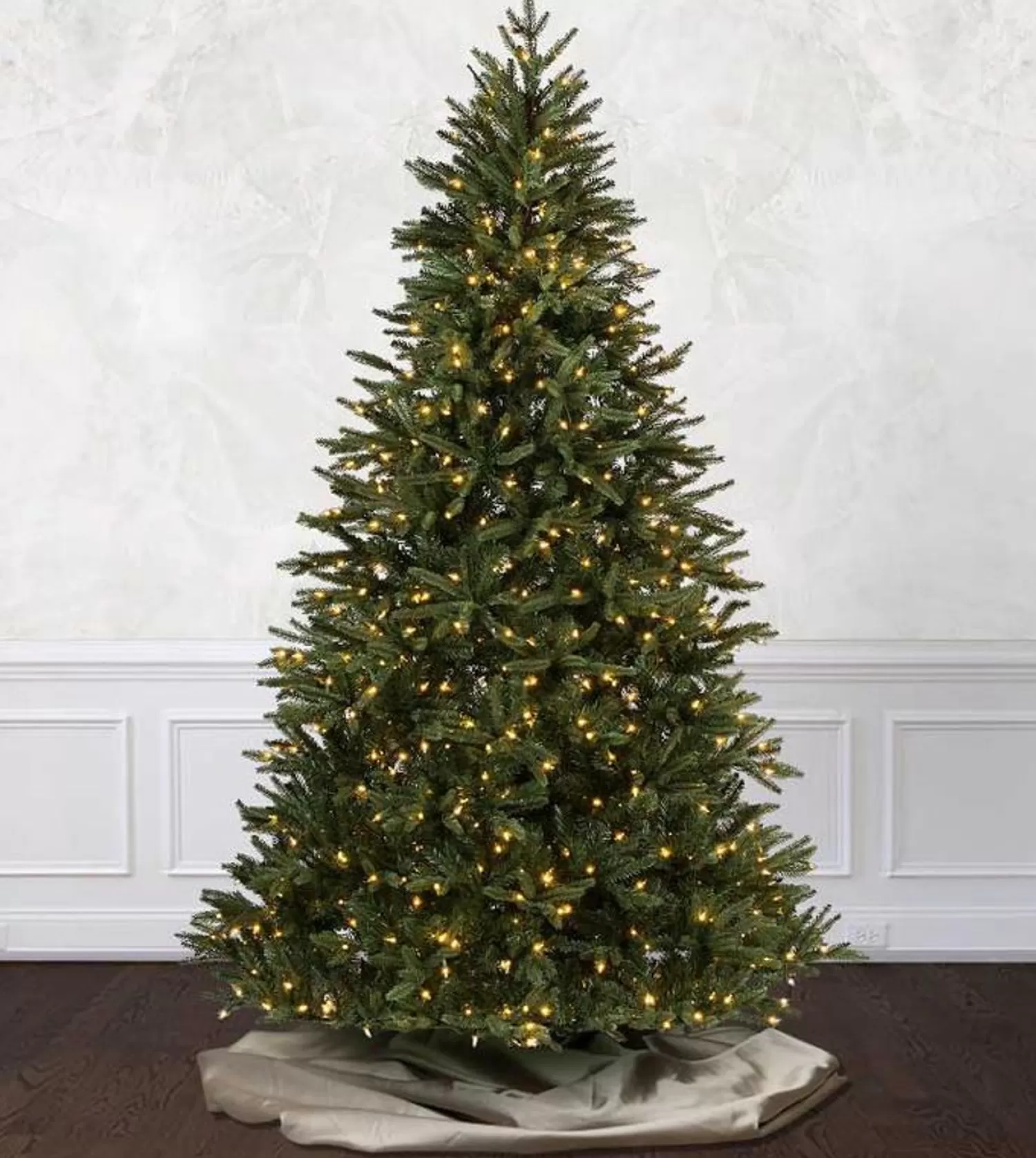 Fashion Treetime 9' Stockton Spruce Tree - ColorChange LED