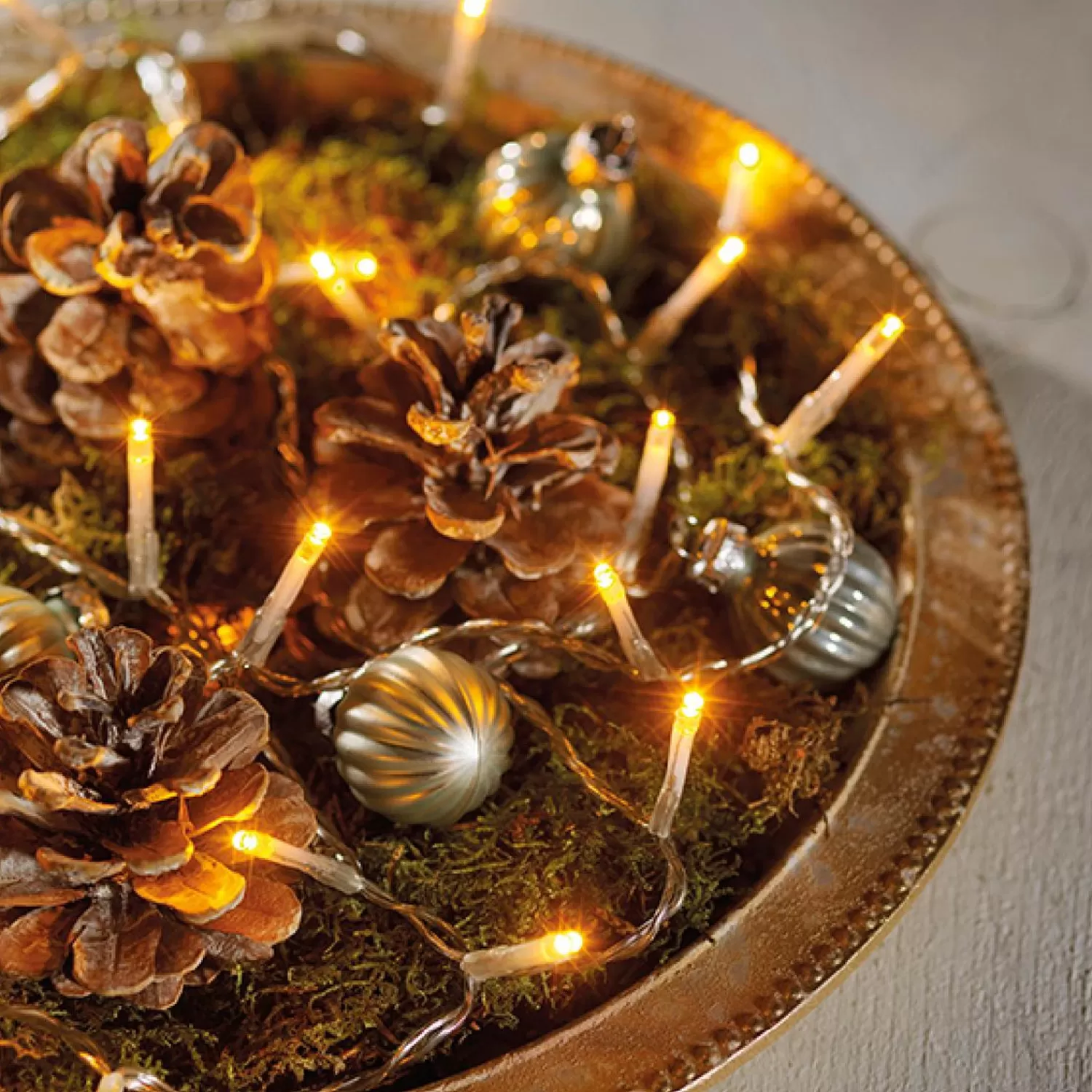 Outlet Treetime LED Battery Operated Warm White 46.9ft. Light Set With Translucent Wire