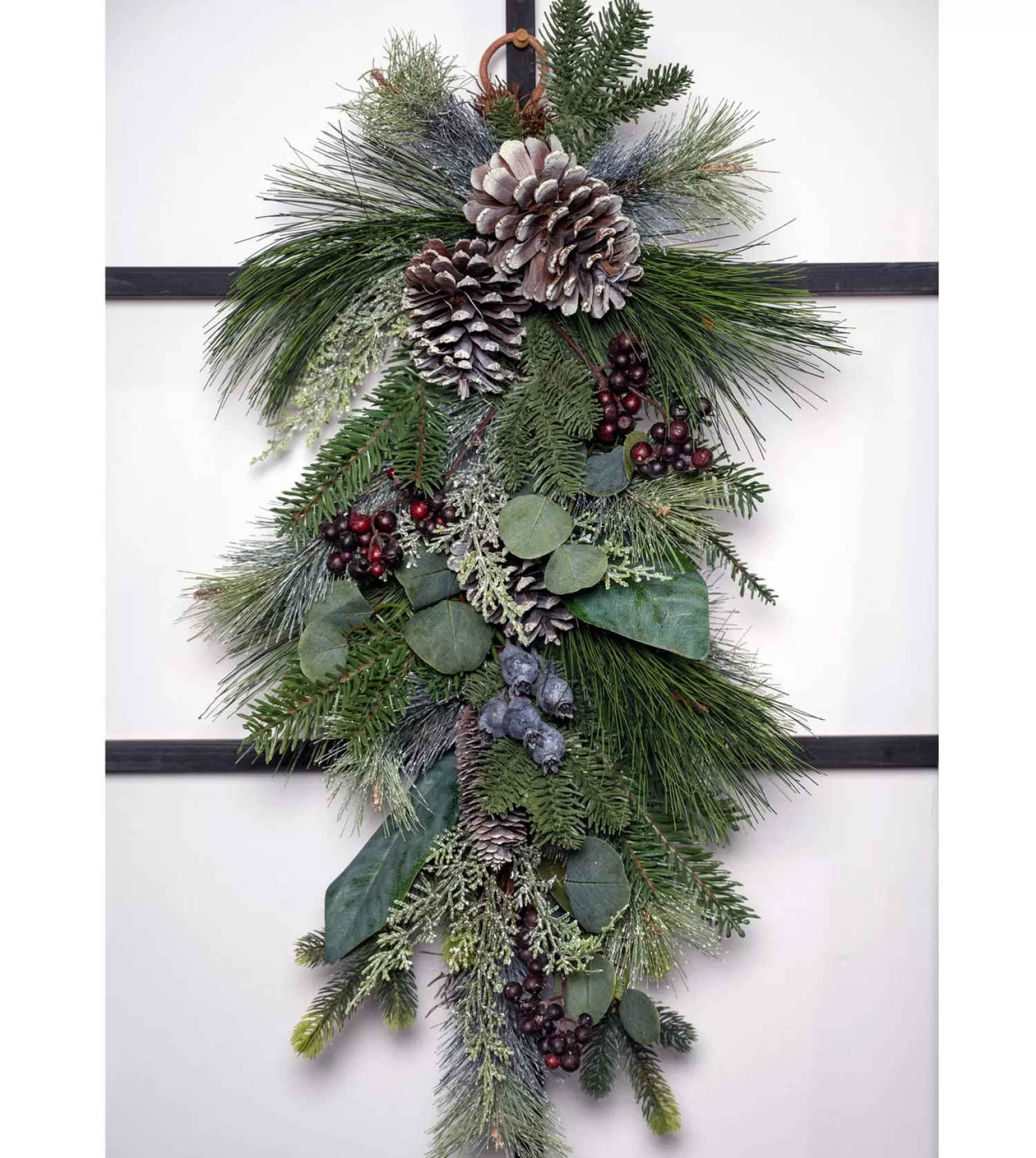 Online Treetime Pine Berry Eucalyptus Swag 27"