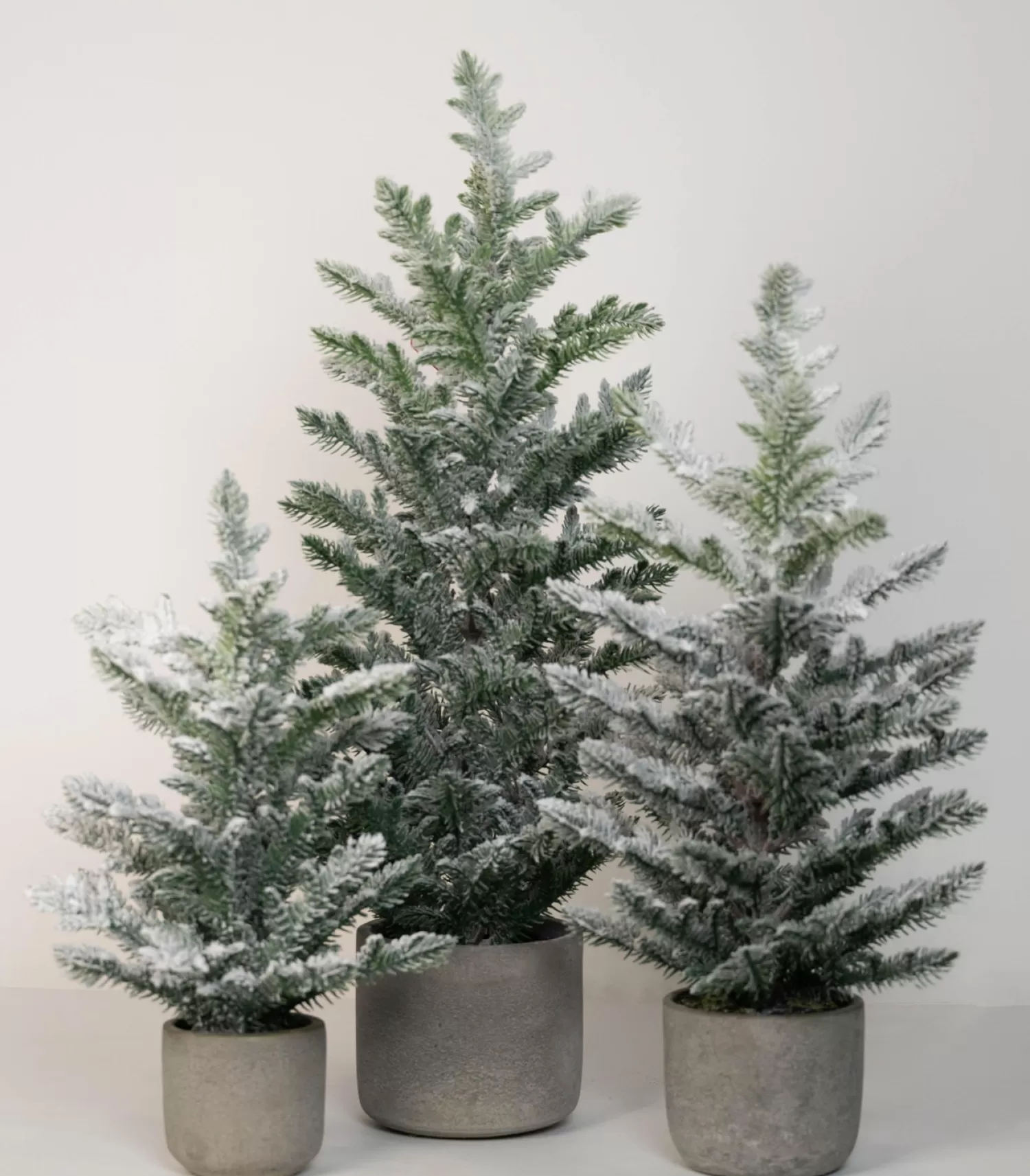 Outlet Treetime Snowy Pine Tree In Ceramic Pot 15.5"